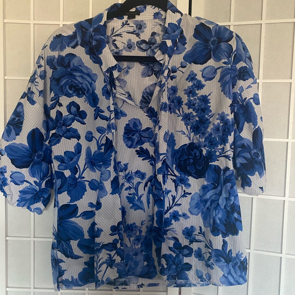 Ann Taylor Blue Floral Tie  Blouse